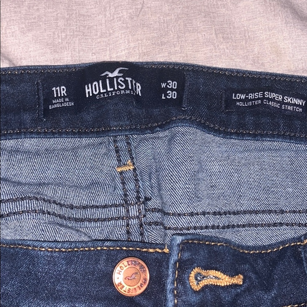 Hollister pants